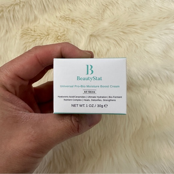 Beauty stat UNIVERSAL PRO-BIO MOISTURE BOOST CREAM - Picture 3 of 8